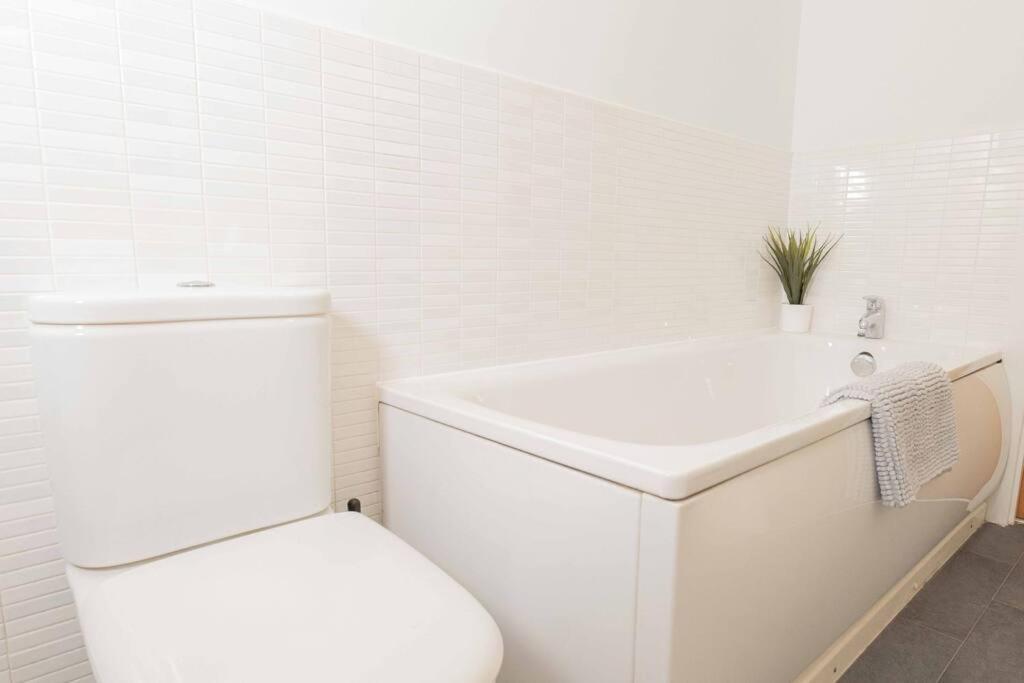 Beautiful 2 Bed In Central Birmingham: A Hidden Gem! Exterior photo