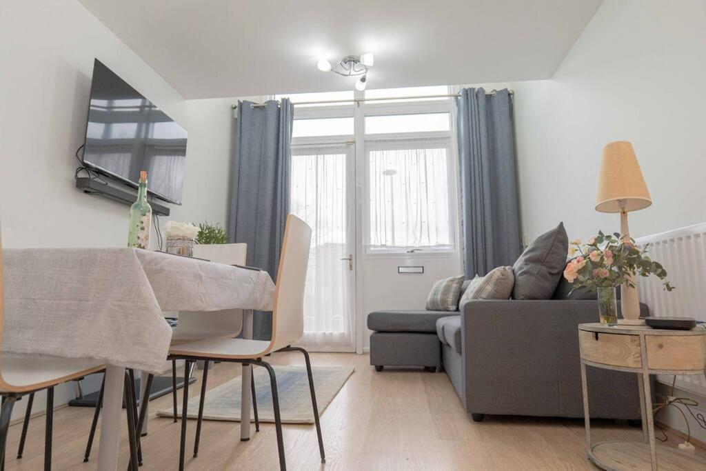 Beautiful 2 Bed In Central Birmingham: A Hidden Gem! Exterior photo